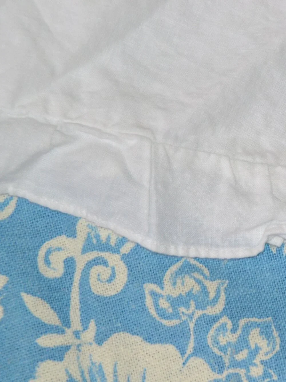 NICOLE MILLER 100% Linen White Ruffled Table Runner 20
